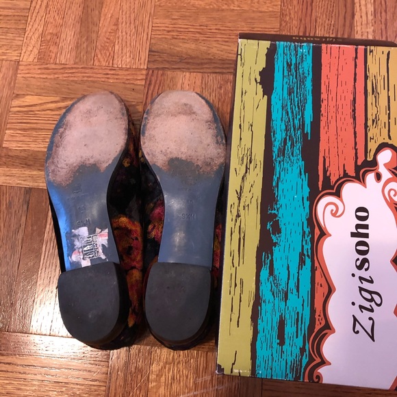 Velvet Flats - Picture 5 of 6